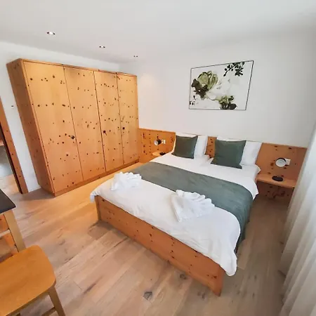 Daire Luxurioeses Penthouse In Modern Hochwertig Ostrava